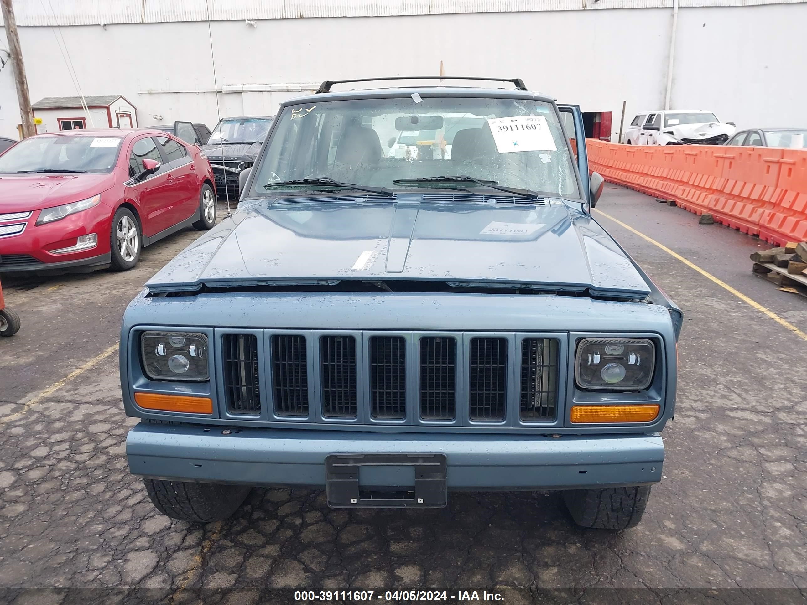 Photo 11 VIN: 1J4FF68S4XL579403 - JEEP CHEROKEE 