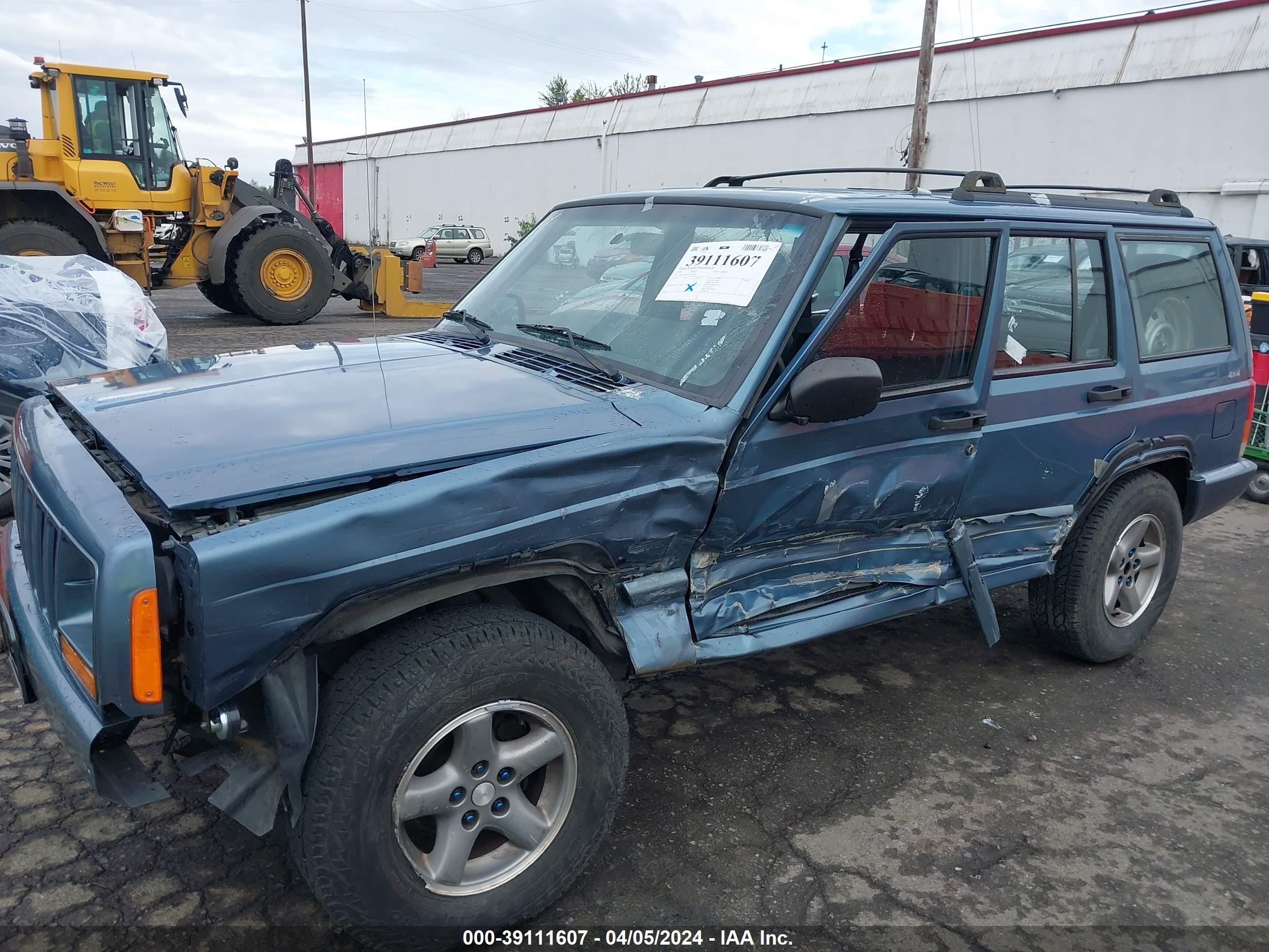 Photo 5 VIN: 1J4FF68S4XL579403 - JEEP CHEROKEE 