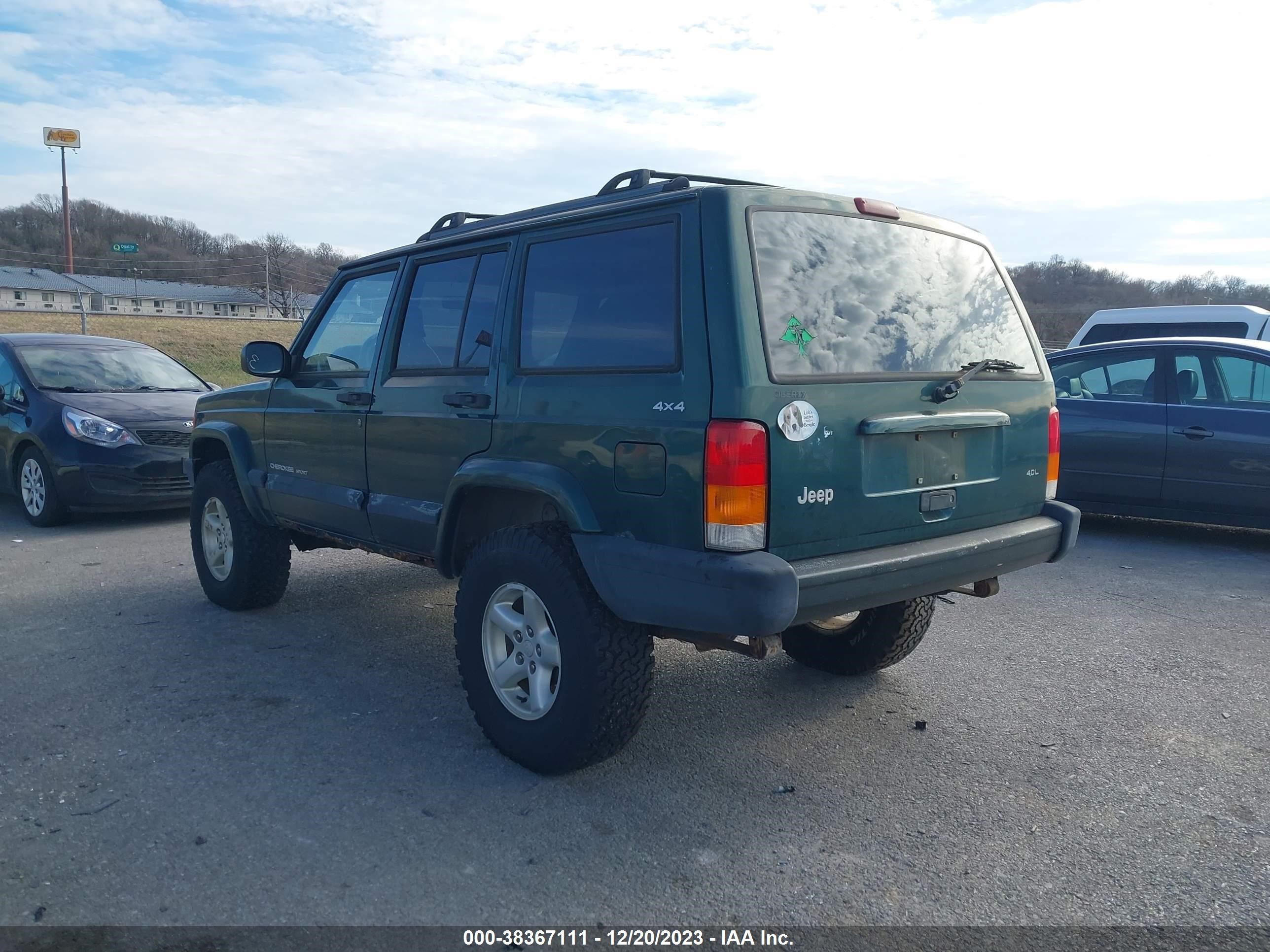 Photo 2 VIN: 1J4FF68S8XL535579 - JEEP CHEROKEE 