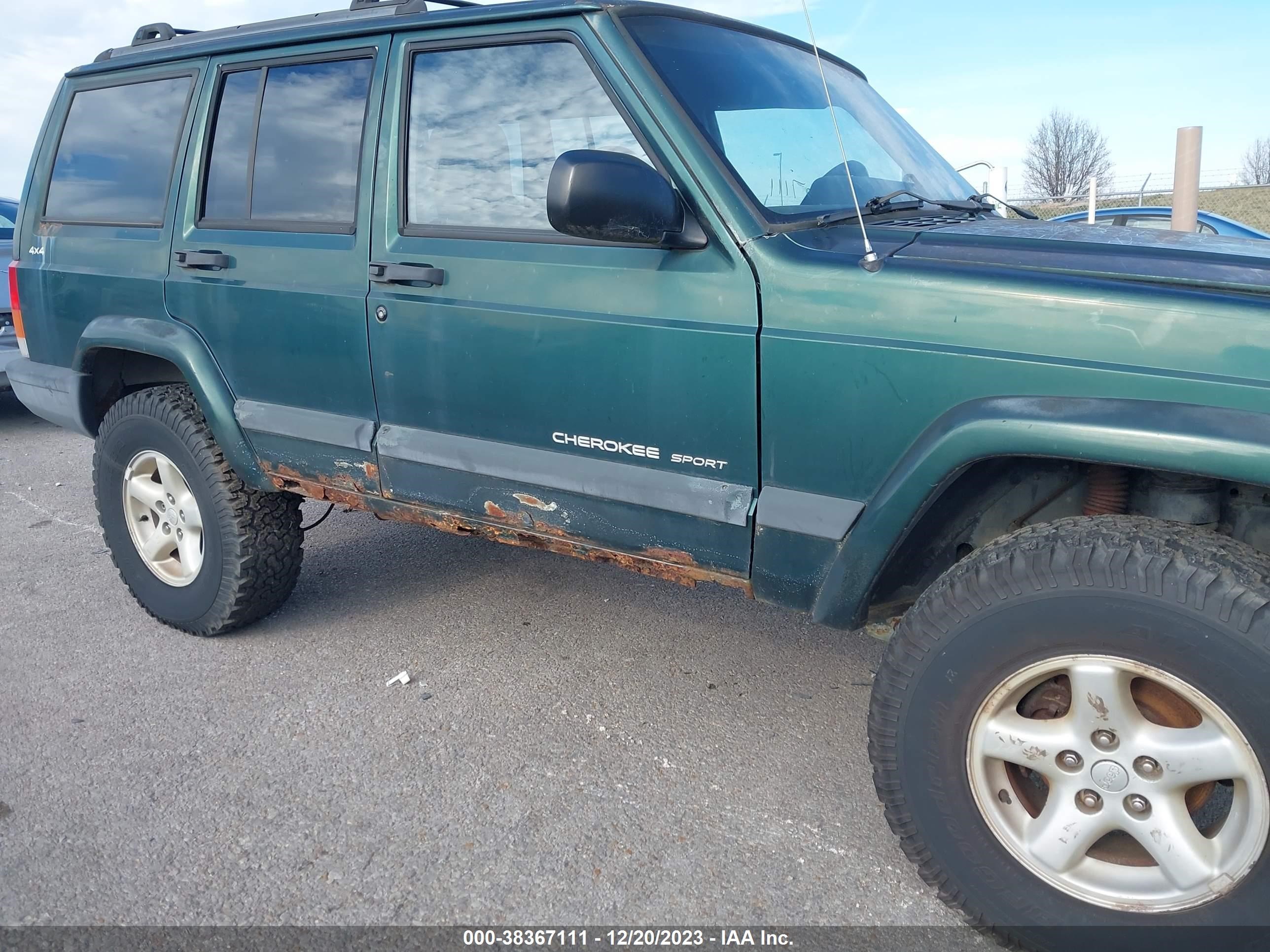 Photo 5 VIN: 1J4FF68S8XL535579 - JEEP CHEROKEE 