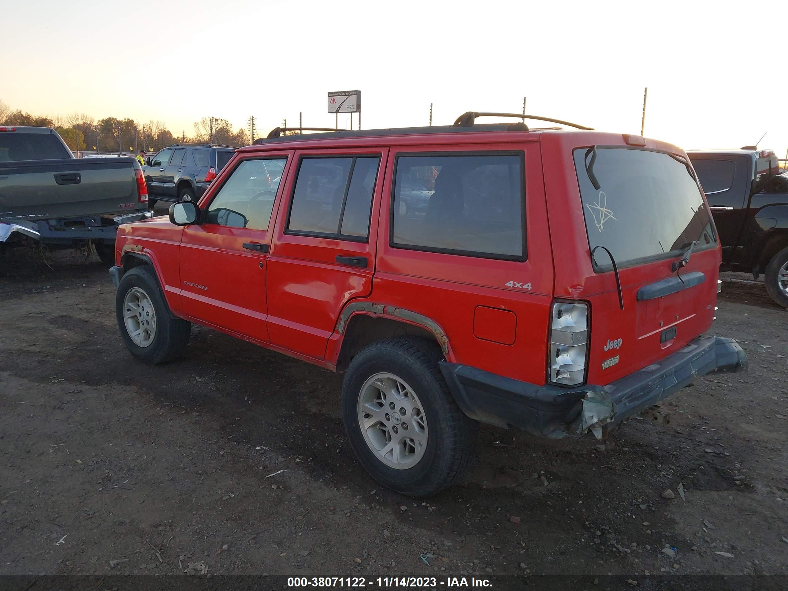 Photo 2 VIN: 1J4FJ28S1VL605735 - JEEP CHEROKEE 