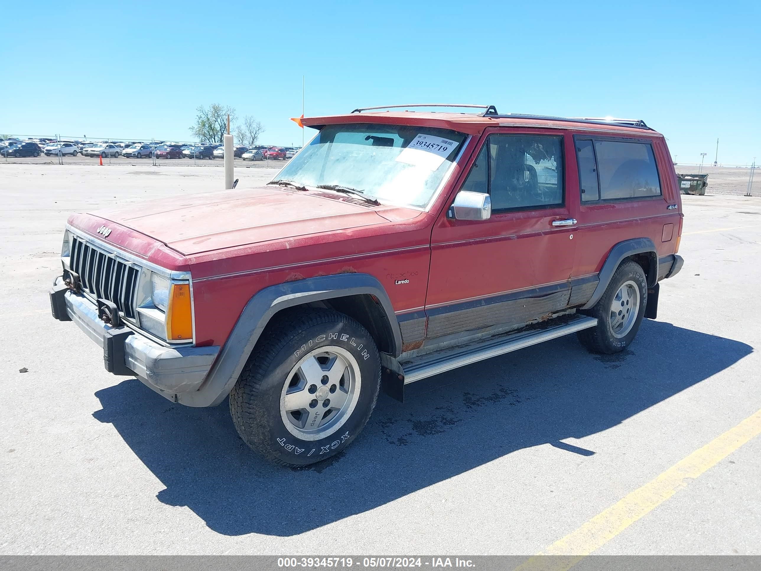 Photo 1 VIN: 1J4FJ57L1KL609081 - JEEP CHEROKEE 