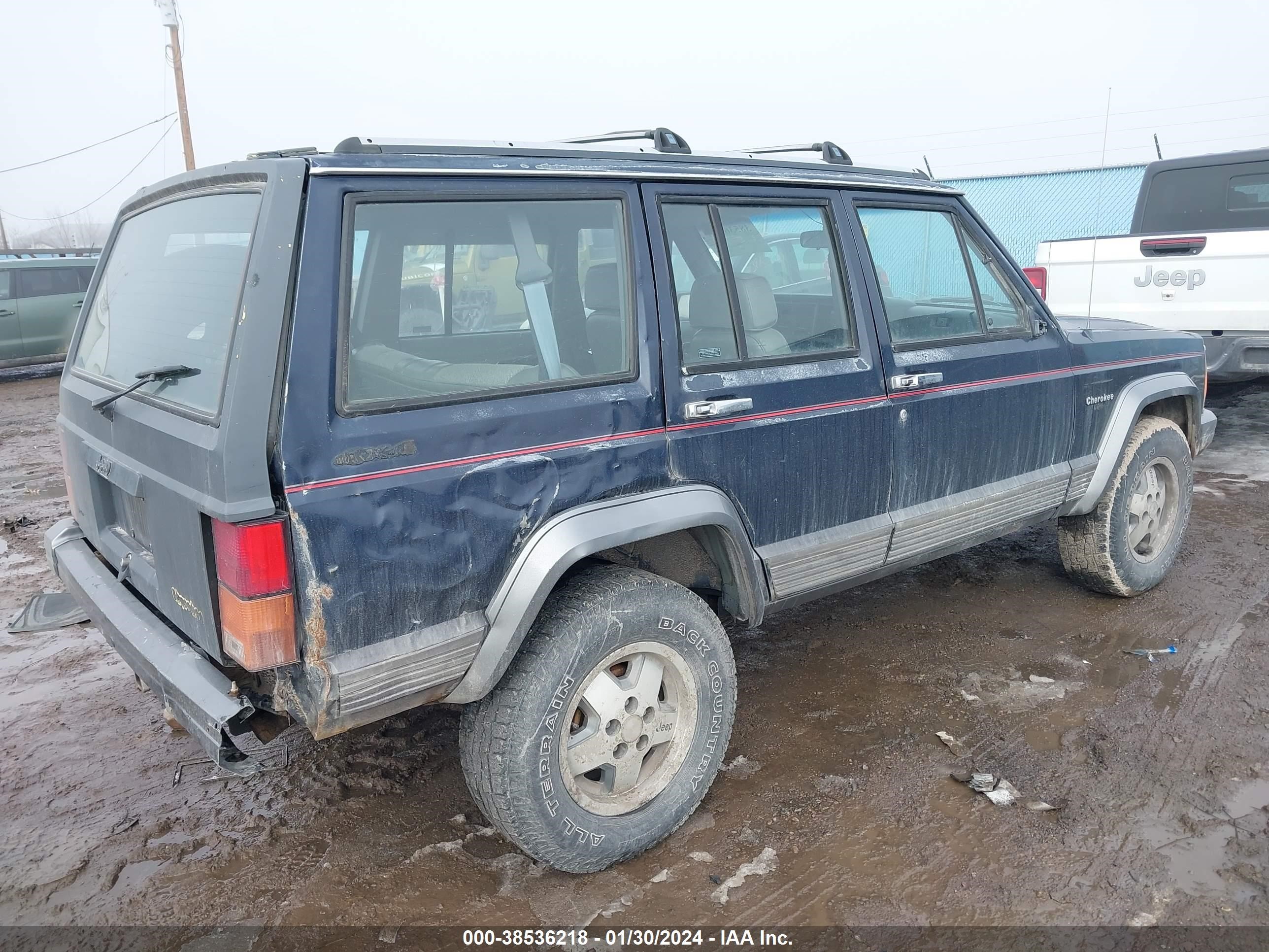 Photo 3 VIN: 1J4FJ58S0ML619545 - JEEP CHEROKEE 