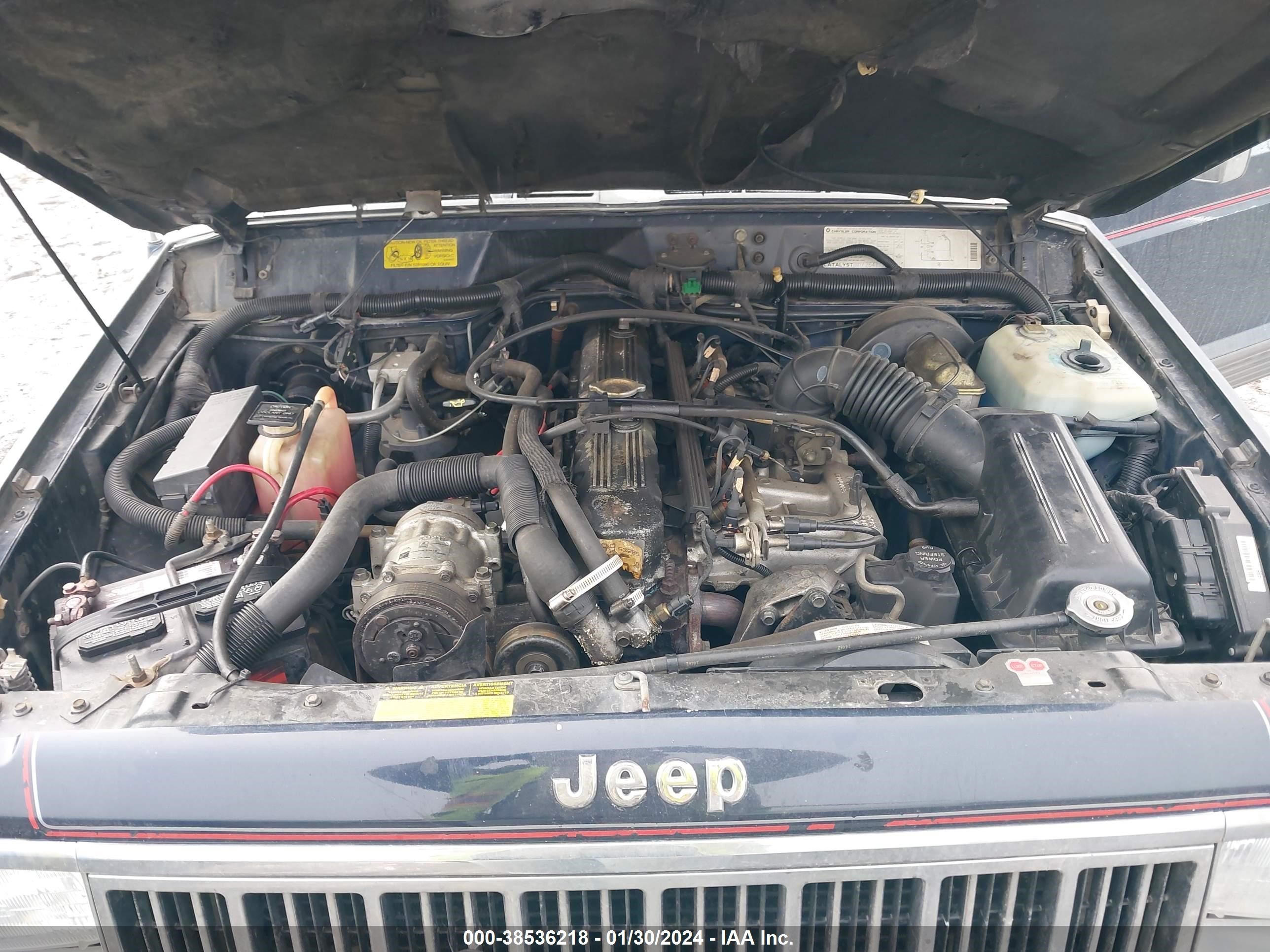 Photo 9 VIN: 1J4FJ58S0ML619545 - JEEP CHEROKEE 