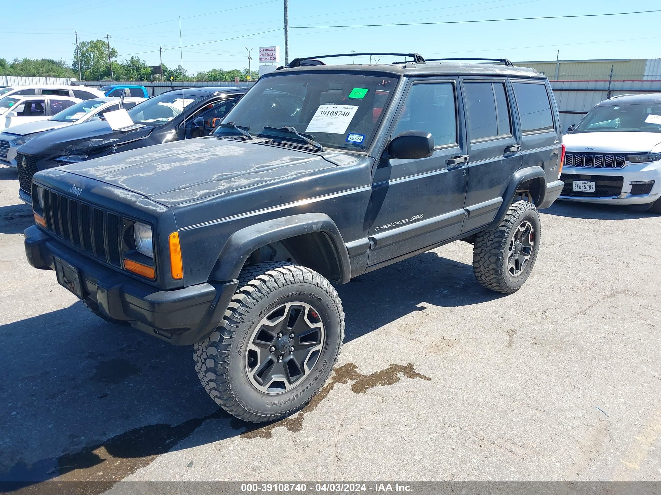 Photo 1 VIN: 1J4FJ68S1WL263910 - JEEP CHEROKEE 