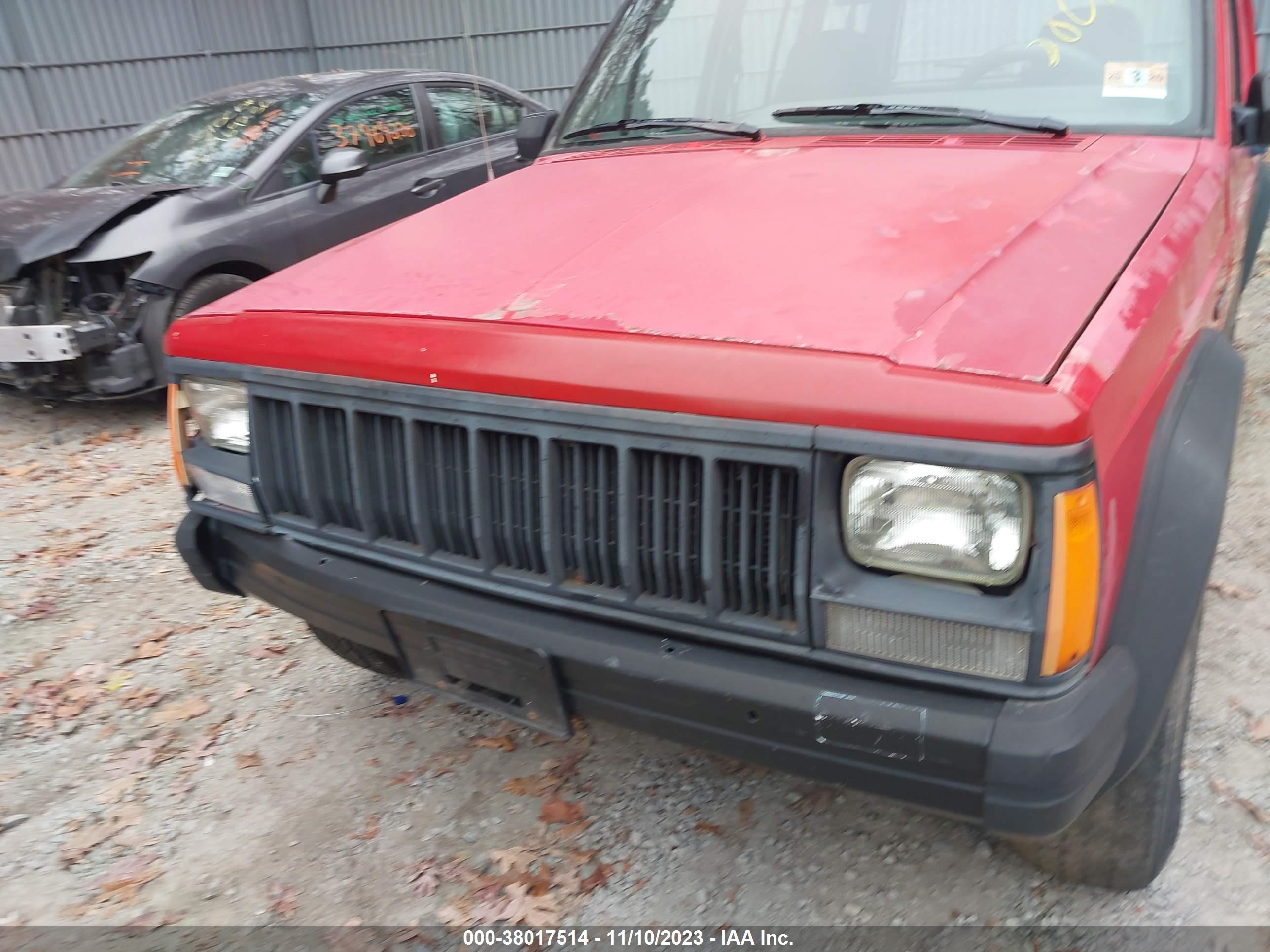 Photo 5 VIN: 1J4FJ68S2TL145585 - JEEP CHEROKEE 