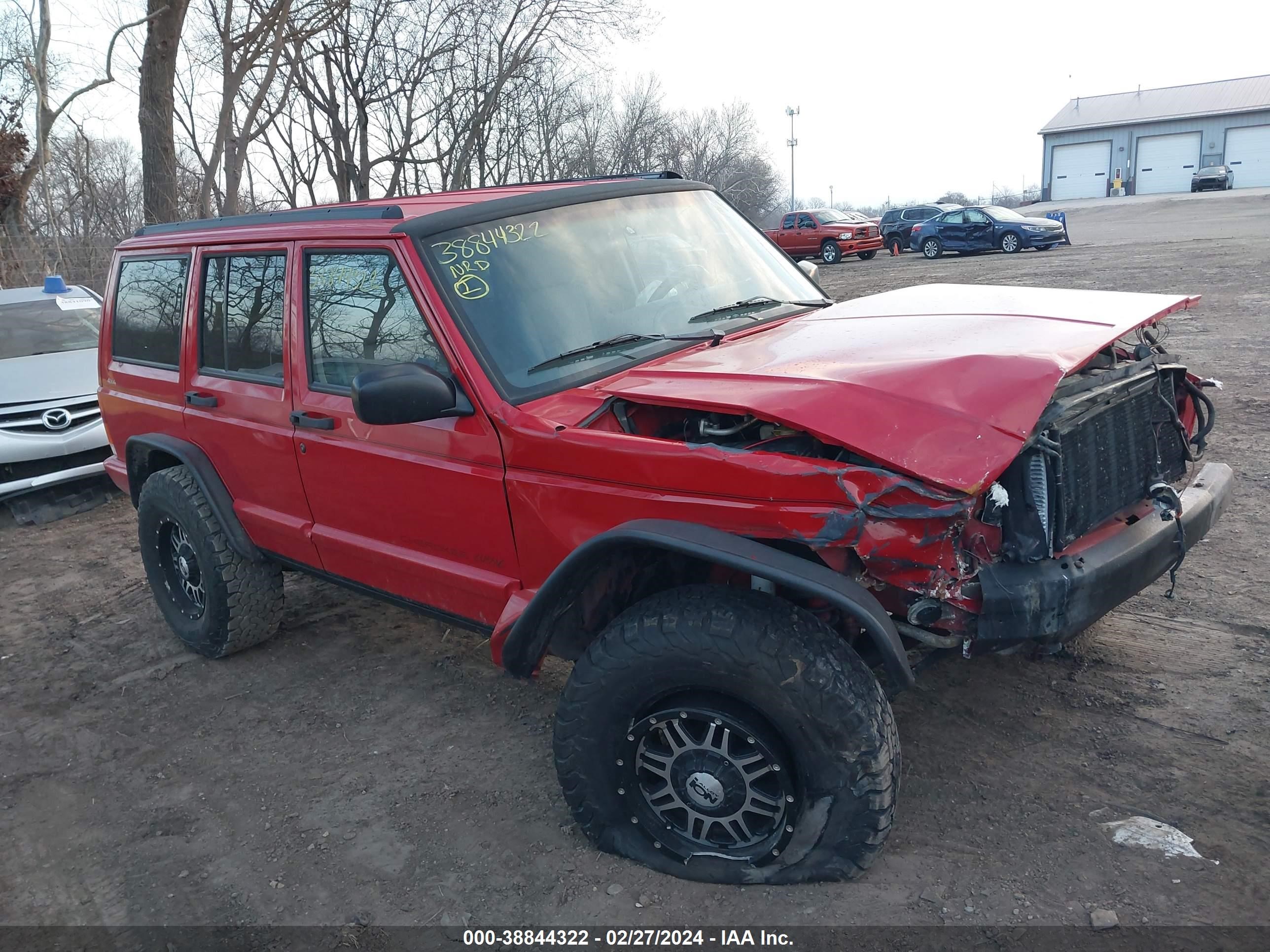 Photo 5 VIN: 1J4FJ68S7WL186928 - JEEP CHEROKEE 