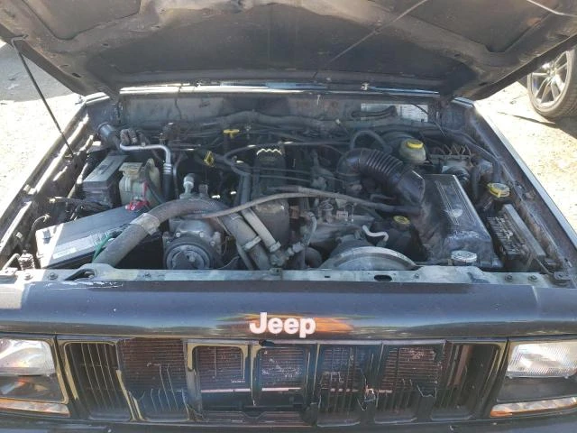 Photo 10 VIN: 1J4FJ68SXWL210879 - JEEP CHEROKEE S 