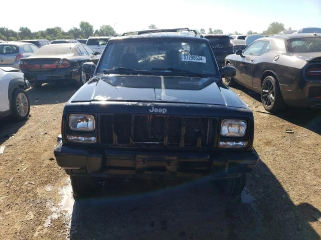 Photo 4 VIN: 1J4FJ68SXWL210879 - JEEP CHEROKEE S 