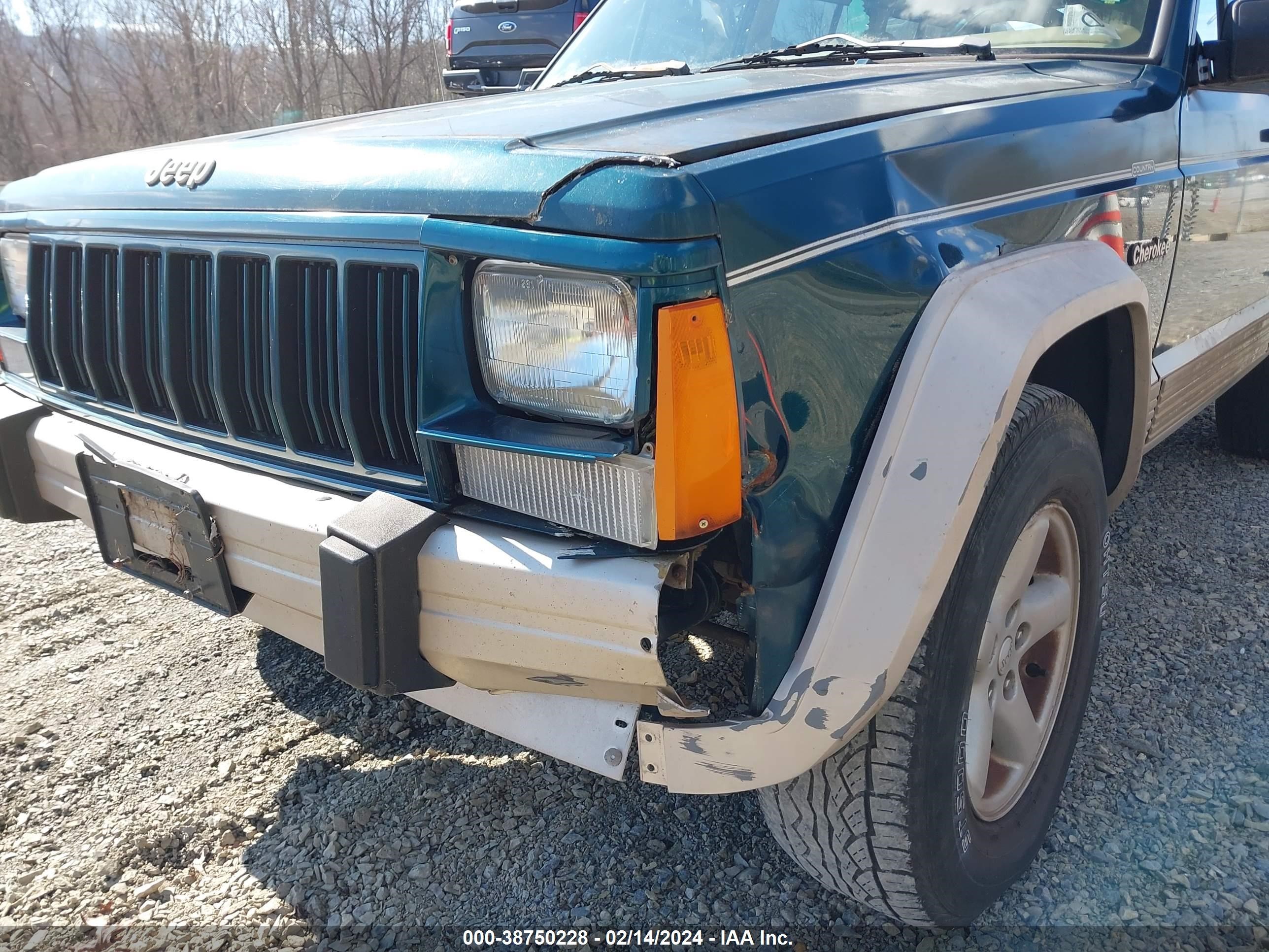 Photo 5 VIN: 1J4FJ78S6TL306185 - JEEP CHEROKEE 