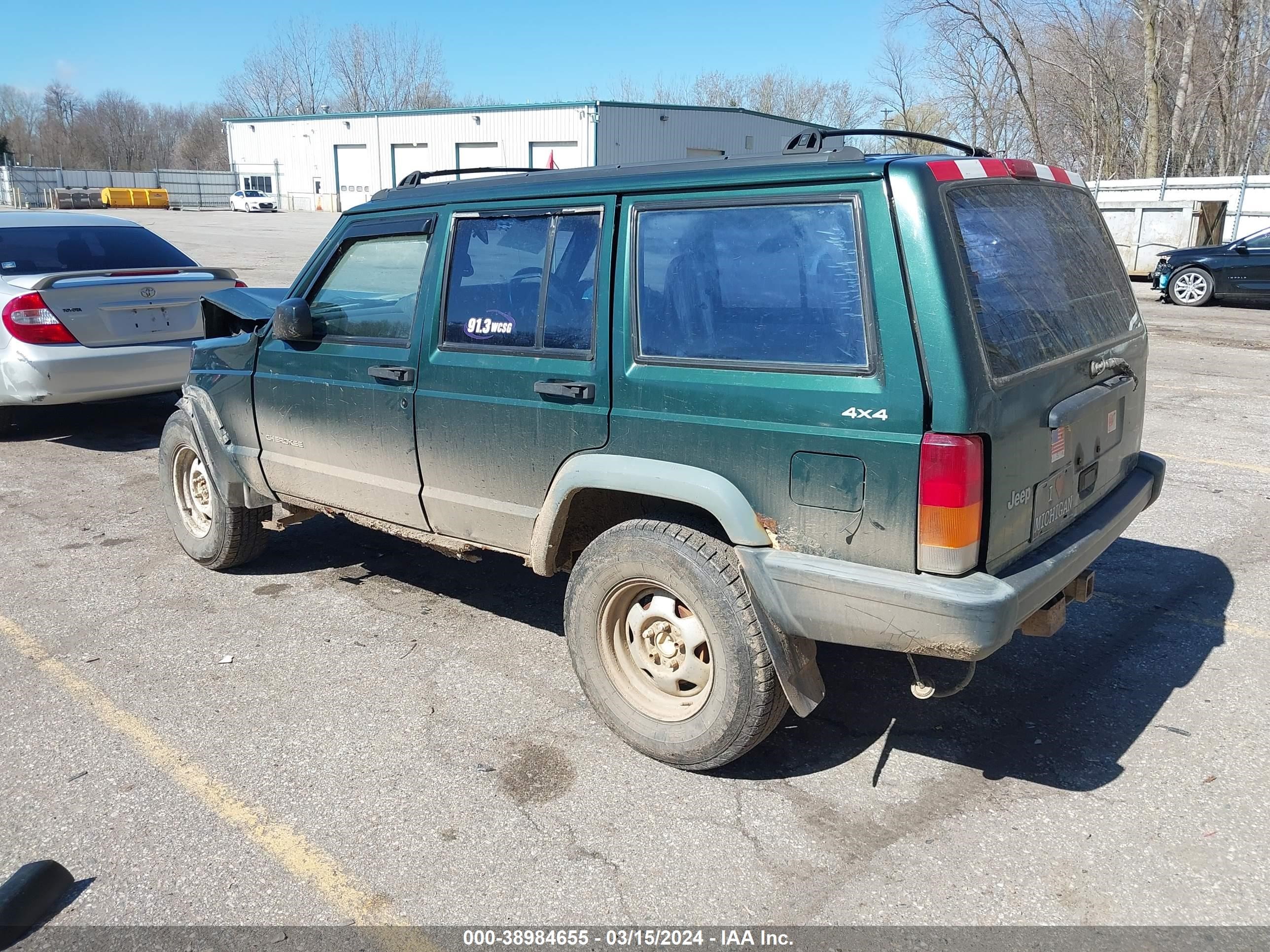 Photo 2 VIN: 1J4FN28S5XL613571 - JEEP CHEROKEE 