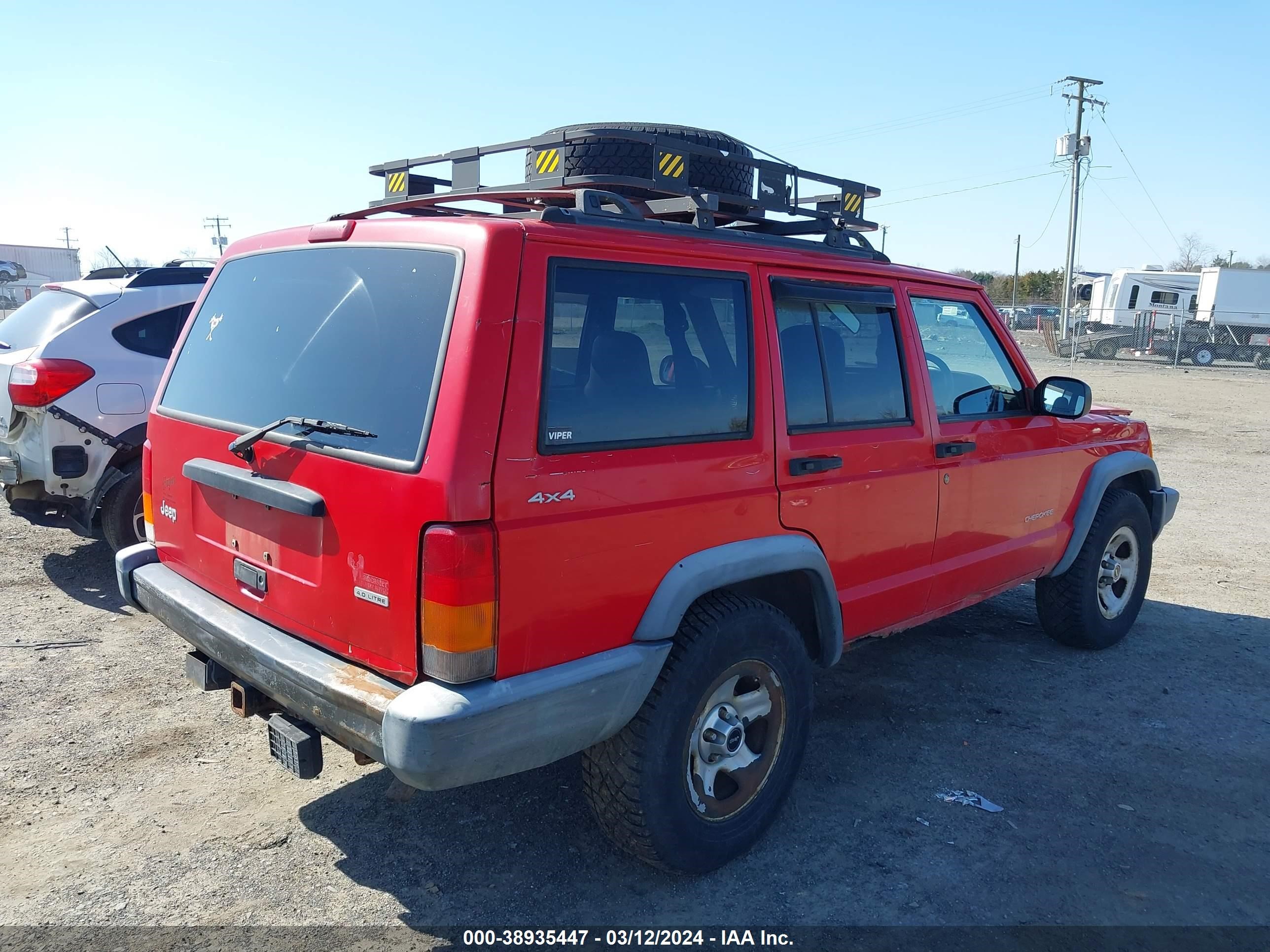 Photo 3 VIN: 1J4FN28S7YL551589 - JEEP CHEROKEE 