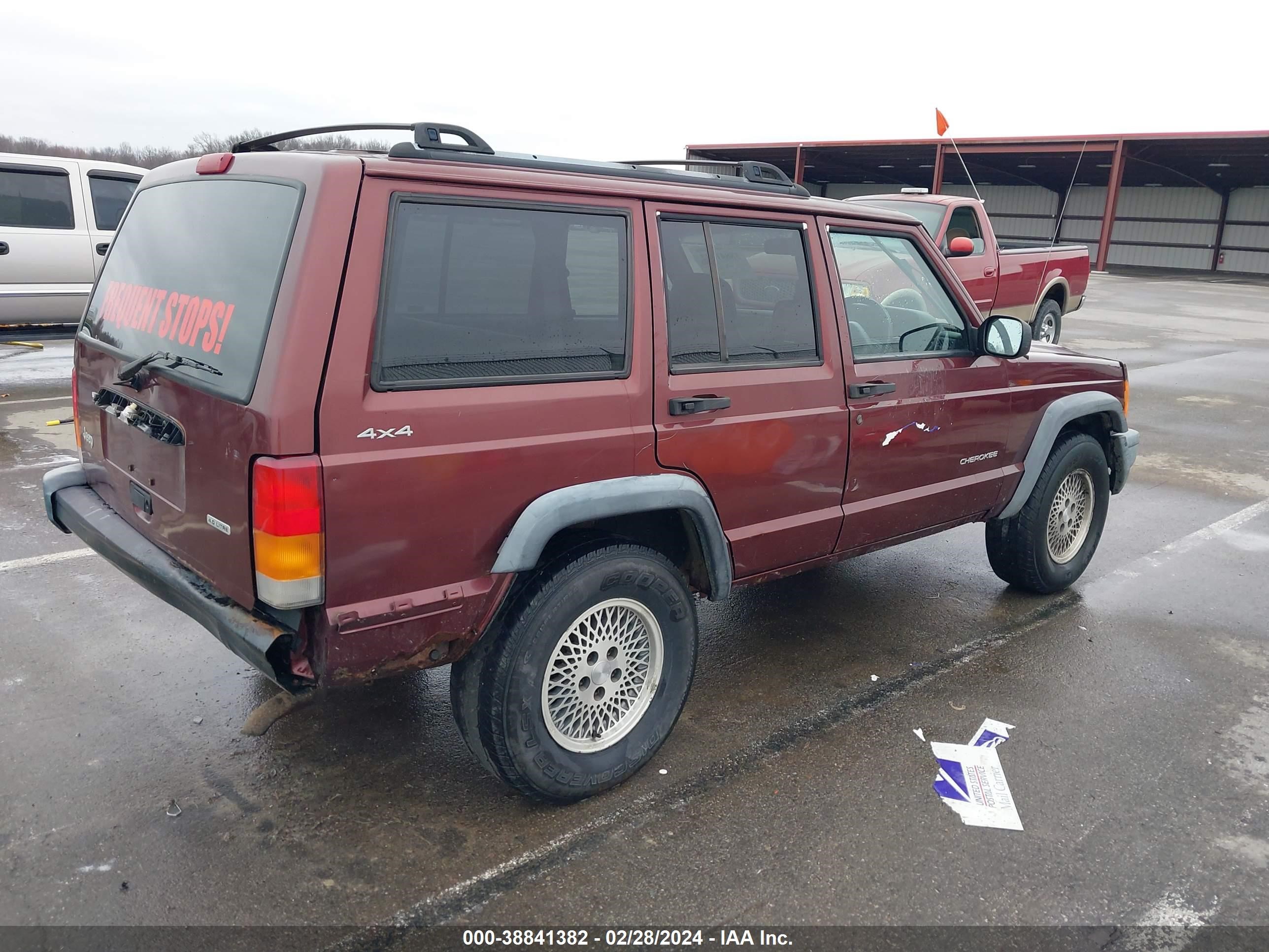 Photo 3 VIN: 1J4FN28S9YL571147 - JEEP CHEROKEE 