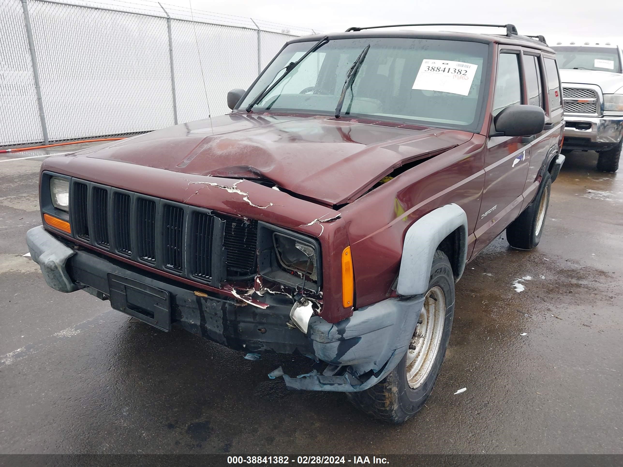 Photo 5 VIN: 1J4FN28S9YL571147 - JEEP CHEROKEE 