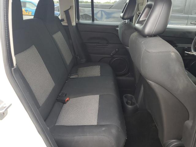 Photo 10 VIN: 1J4FT28A09D155125 - JEEP PATRIOT SP 