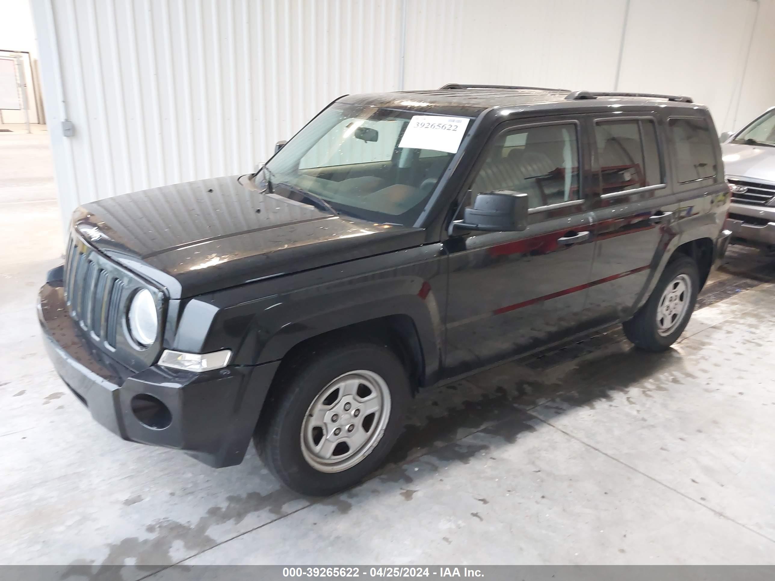 Photo 1 VIN: 1J4FT28A29D178552 - JEEP LIBERTY (PATRIOT) 