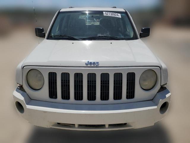 Photo 4 VIN: 1J4FT28B09D122070 - JEEP PATRIOT 