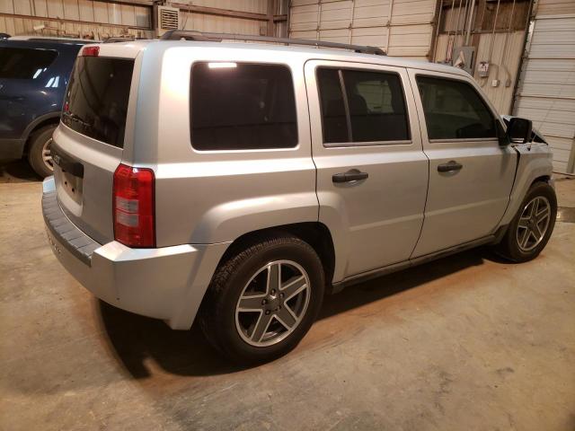 Photo 2 VIN: 1J4FT28B29D195036 - JEEP PATRIOT 