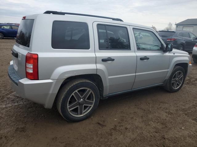 Photo 2 VIN: 1J4FT28B49D227954 - JEEP PATRIOT SP 