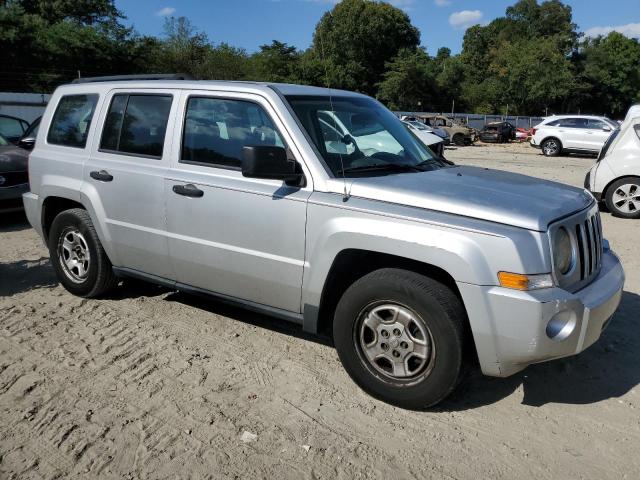 Photo 3 VIN: 1J4FT28B59D122064 - JEEP PATRIOT SP 