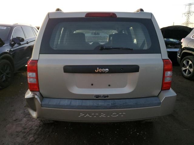 Photo 5 VIN: 1J4FT28B69D135003 - JEEP PATRIOT SP 