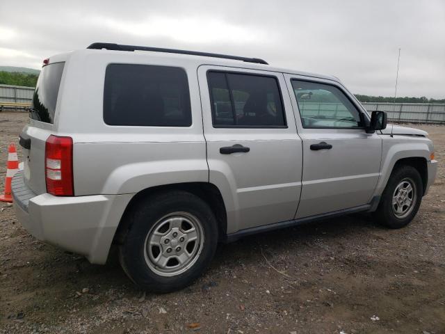 Photo 2 VIN: 1J4FT28B79D110658 - JEEP PATRIOT 