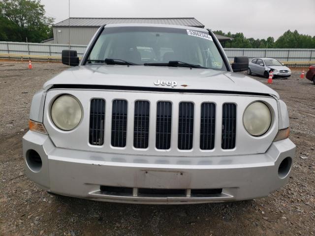 Photo 4 VIN: 1J4FT28B79D110658 - JEEP PATRIOT 