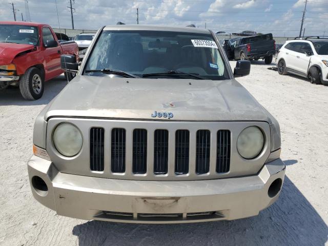 Photo 4 VIN: 1J4FT28B79D206192 - JEEP PATRIOT 