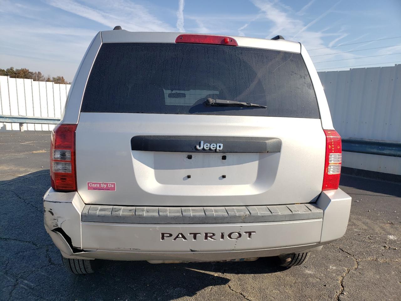 Photo 5 VIN: 1J4FT28B89D126447 - JEEP LIBERTY (PATRIOT) 