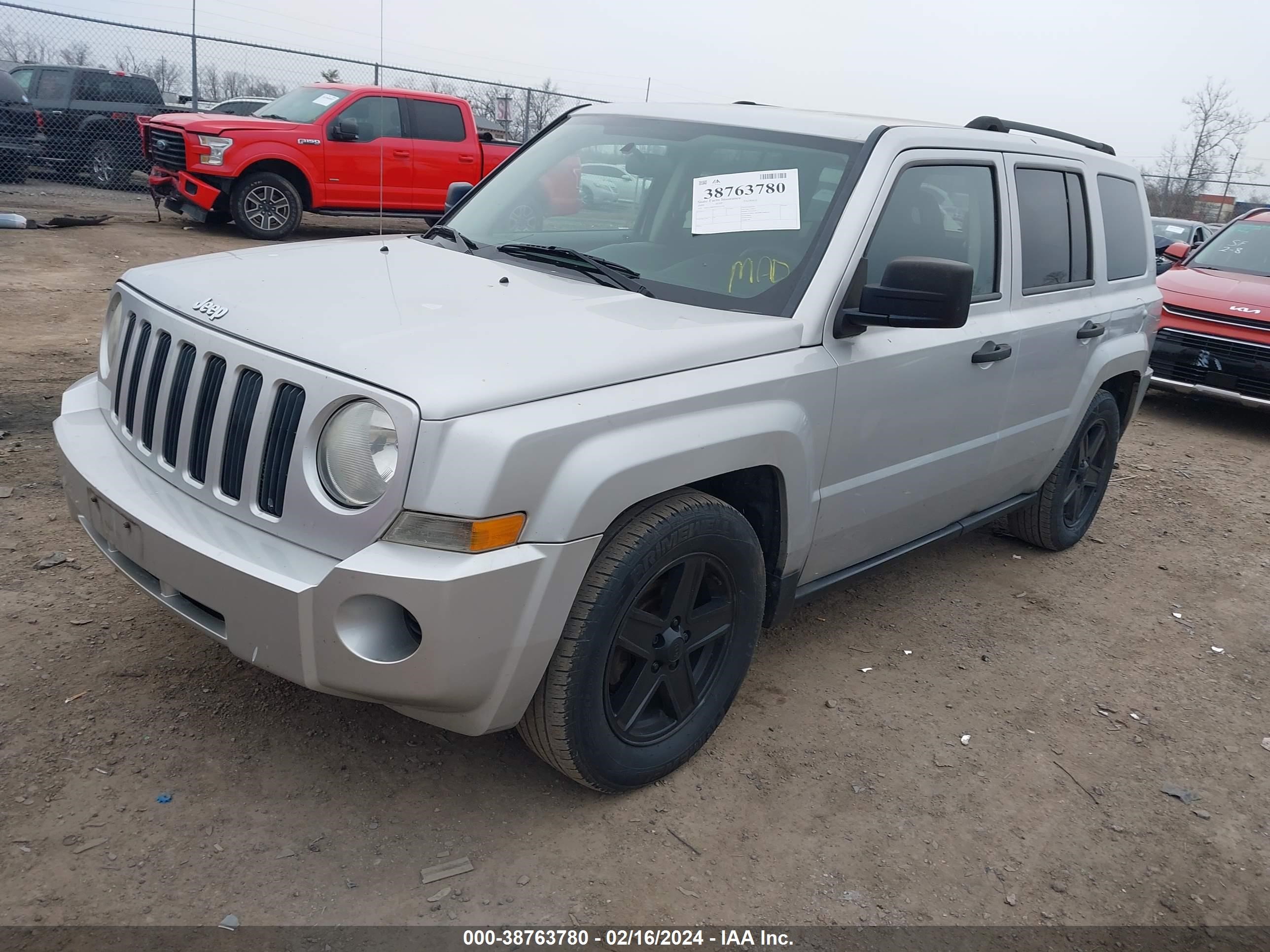 Photo 1 VIN: 1J4FT28B89D221350 - JEEP LIBERTY (PATRIOT) 