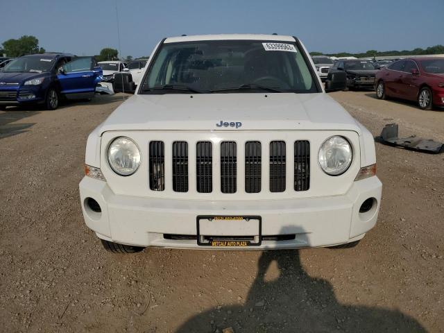 Photo 4 VIN: 1J4FT28BX9D146960 - JEEP PATRIOT SP 