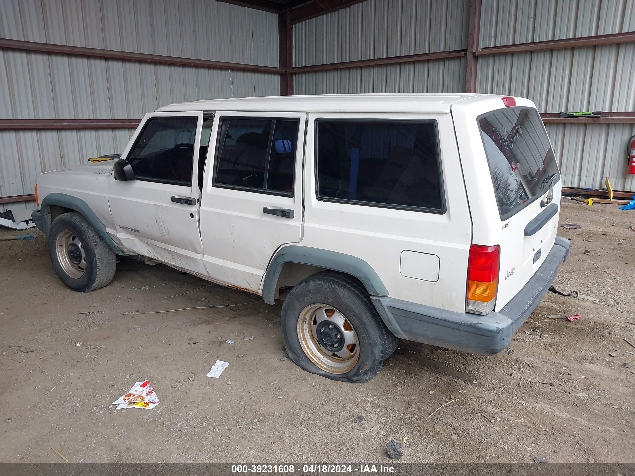 Photo 2 VIN: 1J4FT28S2XL566991 - JEEP CHEROKEE 