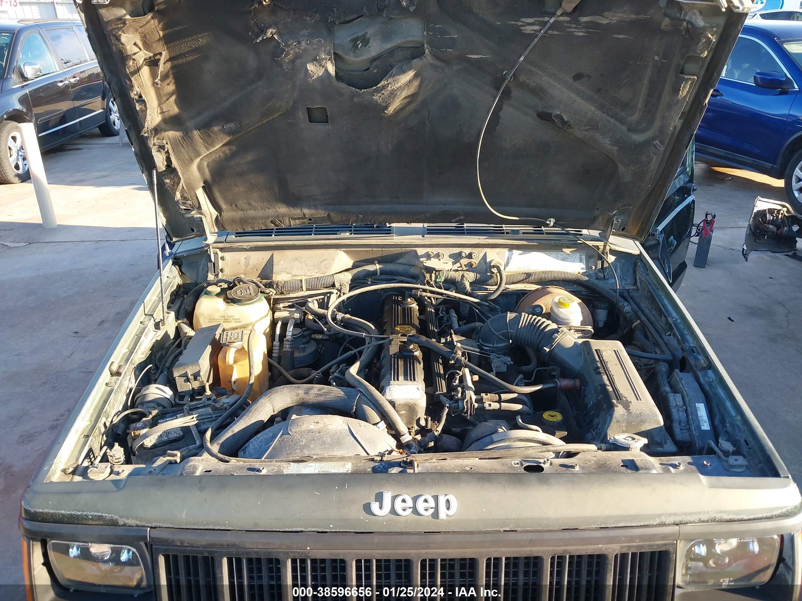 Photo 9 VIN: 1J4FT28S9SL589483 - JEEP CHEROKEE 