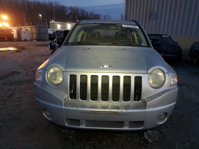 Photo 4 VIN: 1J4FT47A39D228677 - JEEP COMPASS SP 