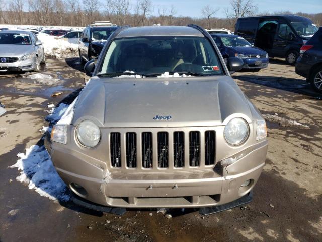 Photo 4 VIN: 1J4FT47A89D160182 - JEEP COMPASS 