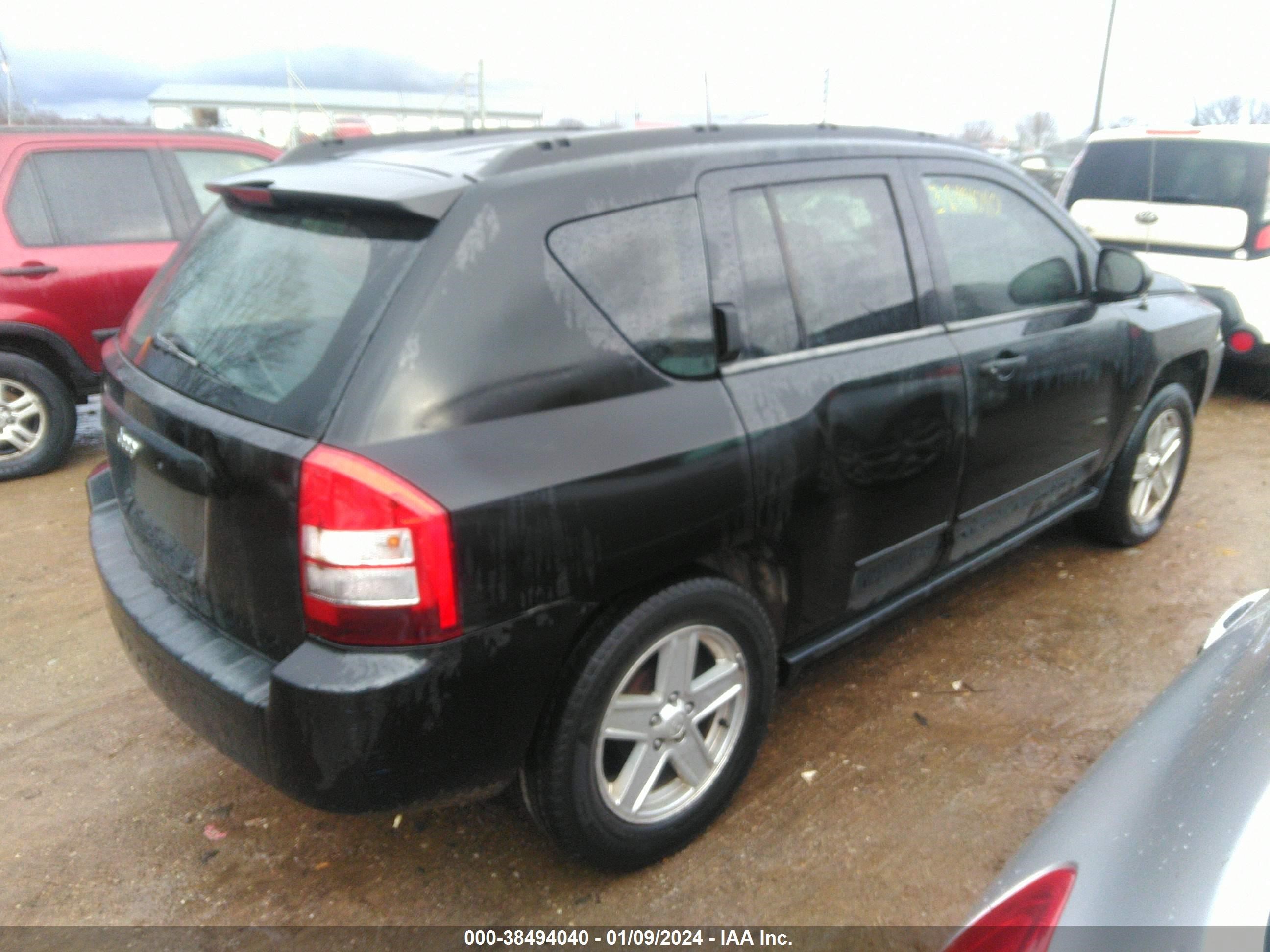 Photo 3 VIN: 1J4FT47A89D234510 - JEEP COMPASS 