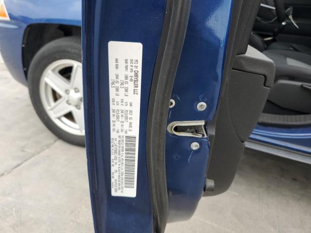 Photo 11 VIN: 1J4FT47B09D114533 - JEEP COMPASS SP 