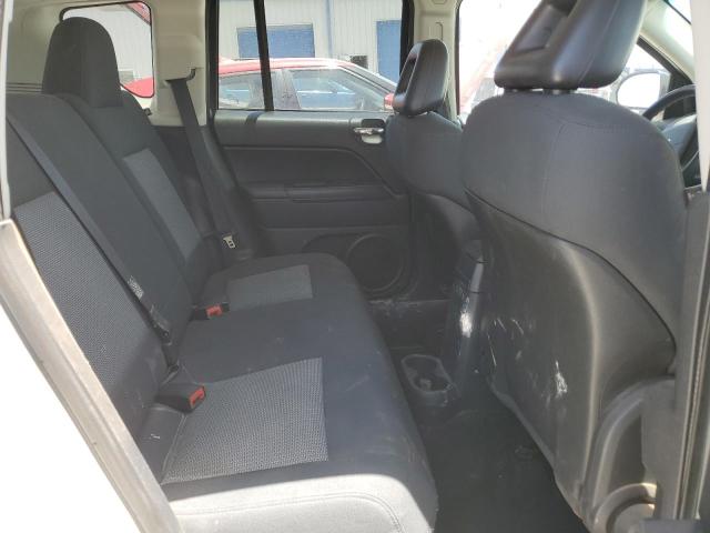 Photo 9 VIN: 1J4FT47B59D189048 - JEEP COMPASS 