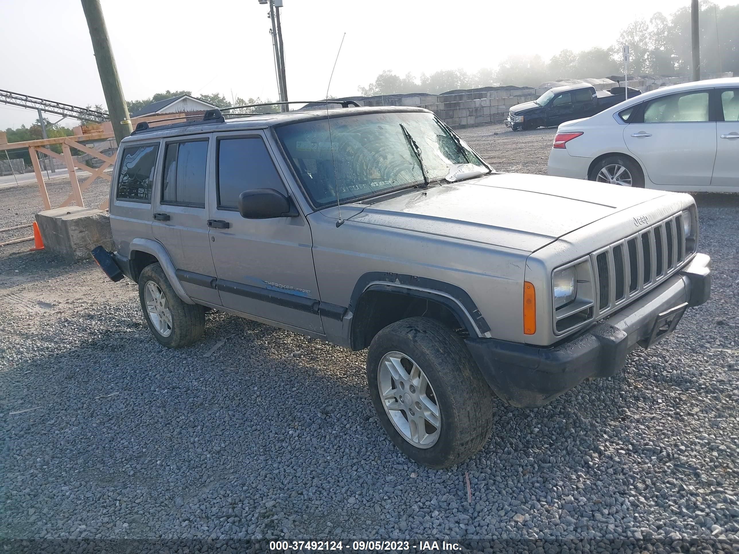 Photo 0 VIN: 1J4FT48S61L538923 - JEEP CHEROKEE 