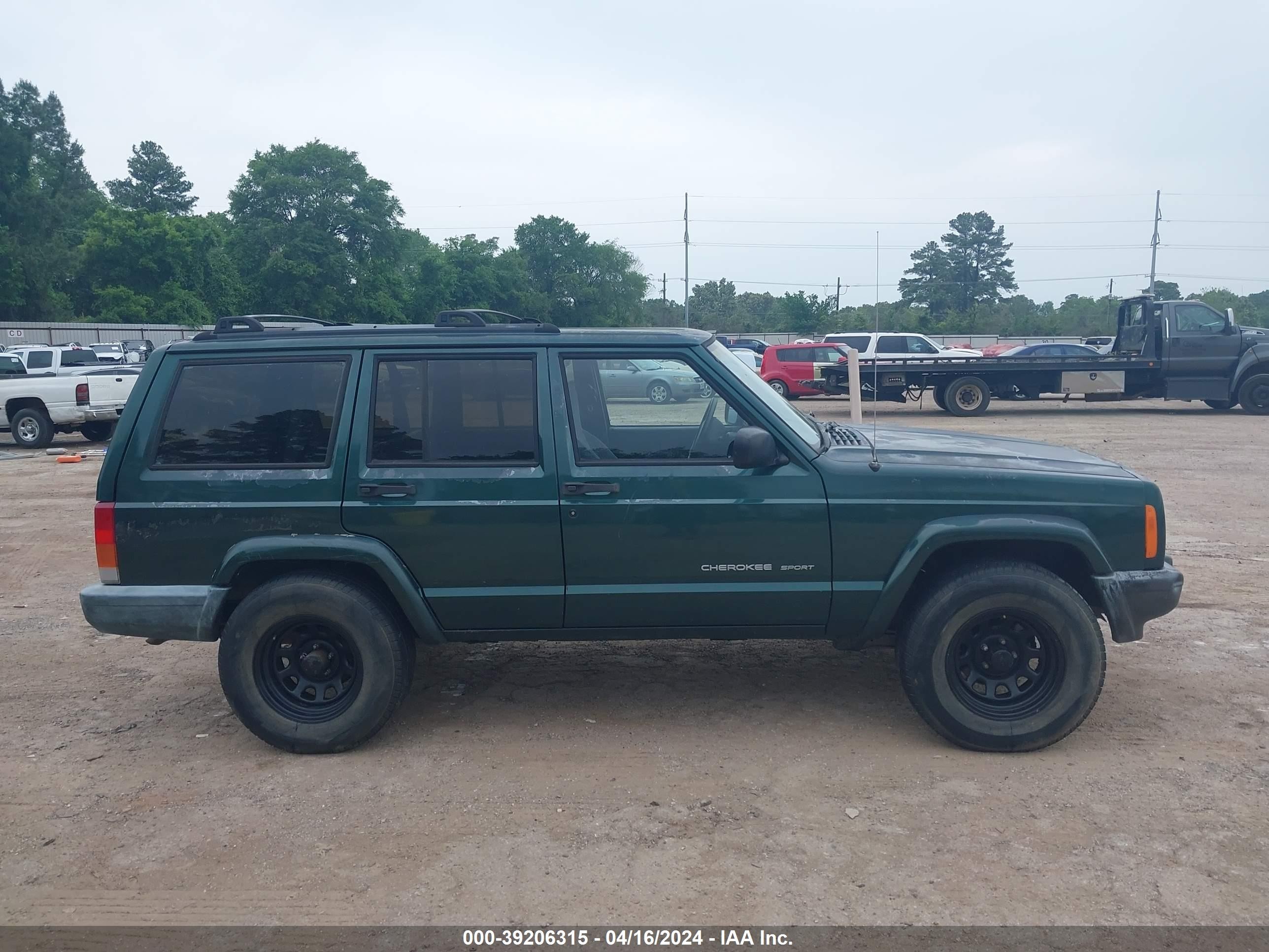 Photo 12 VIN: 1J4FT48S71L614116 - JEEP CHEROKEE 