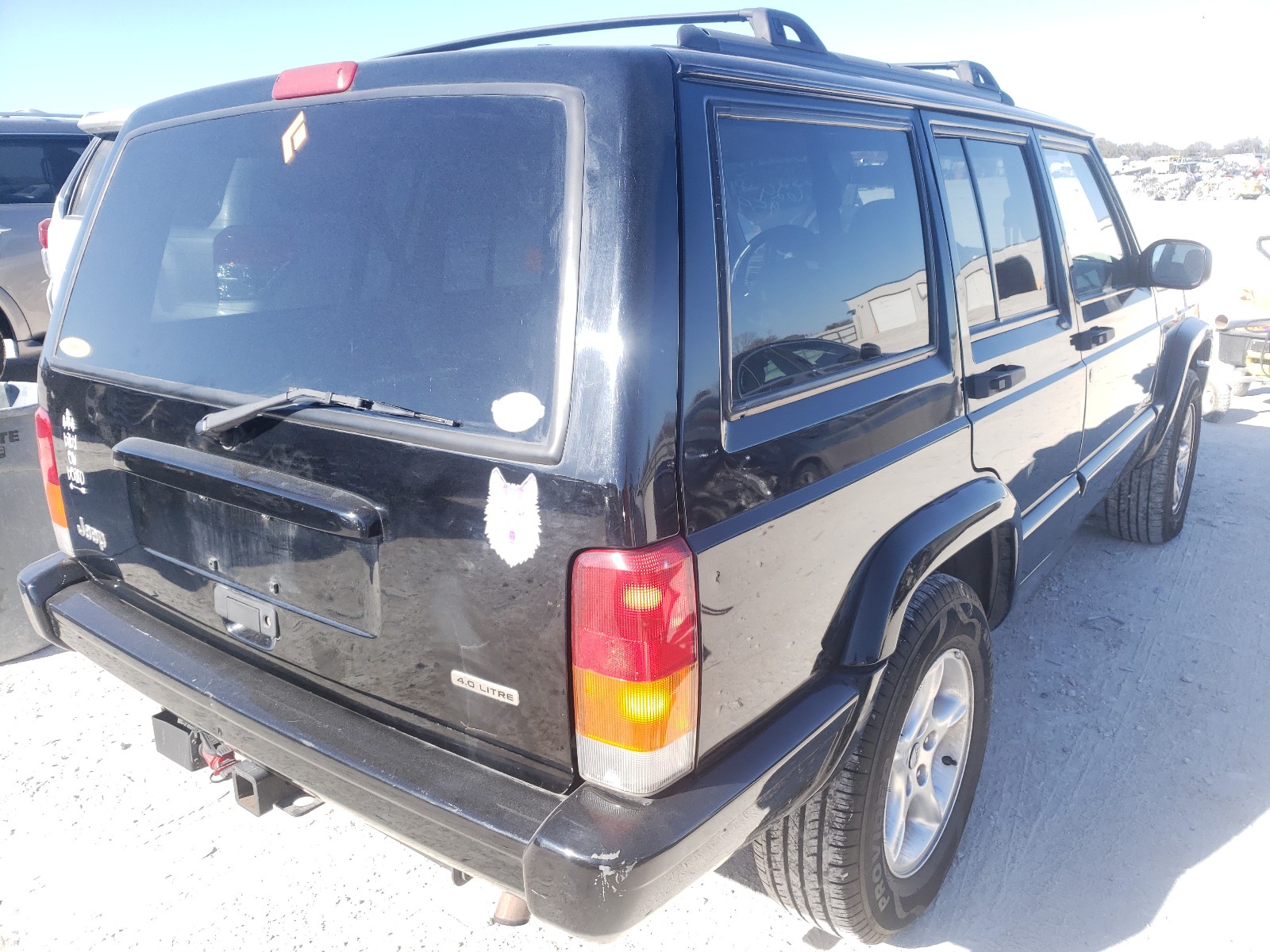 Photo 3 VIN: 1J4FT48S81L624959 - JEEP CHEROKEE S 