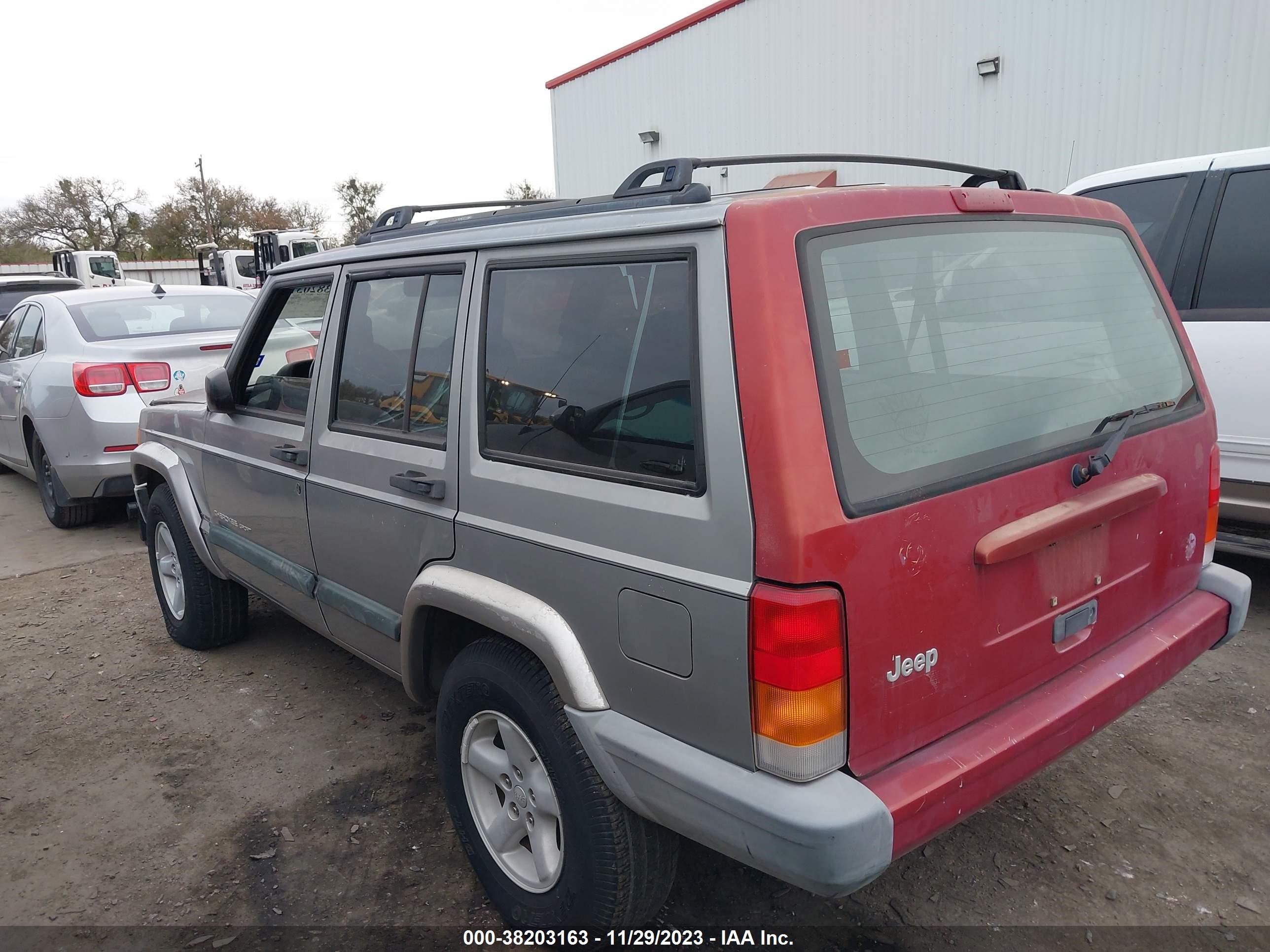 Photo 2 VIN: 1J4FT48SXYL189730 - JEEP CHEROKEE 