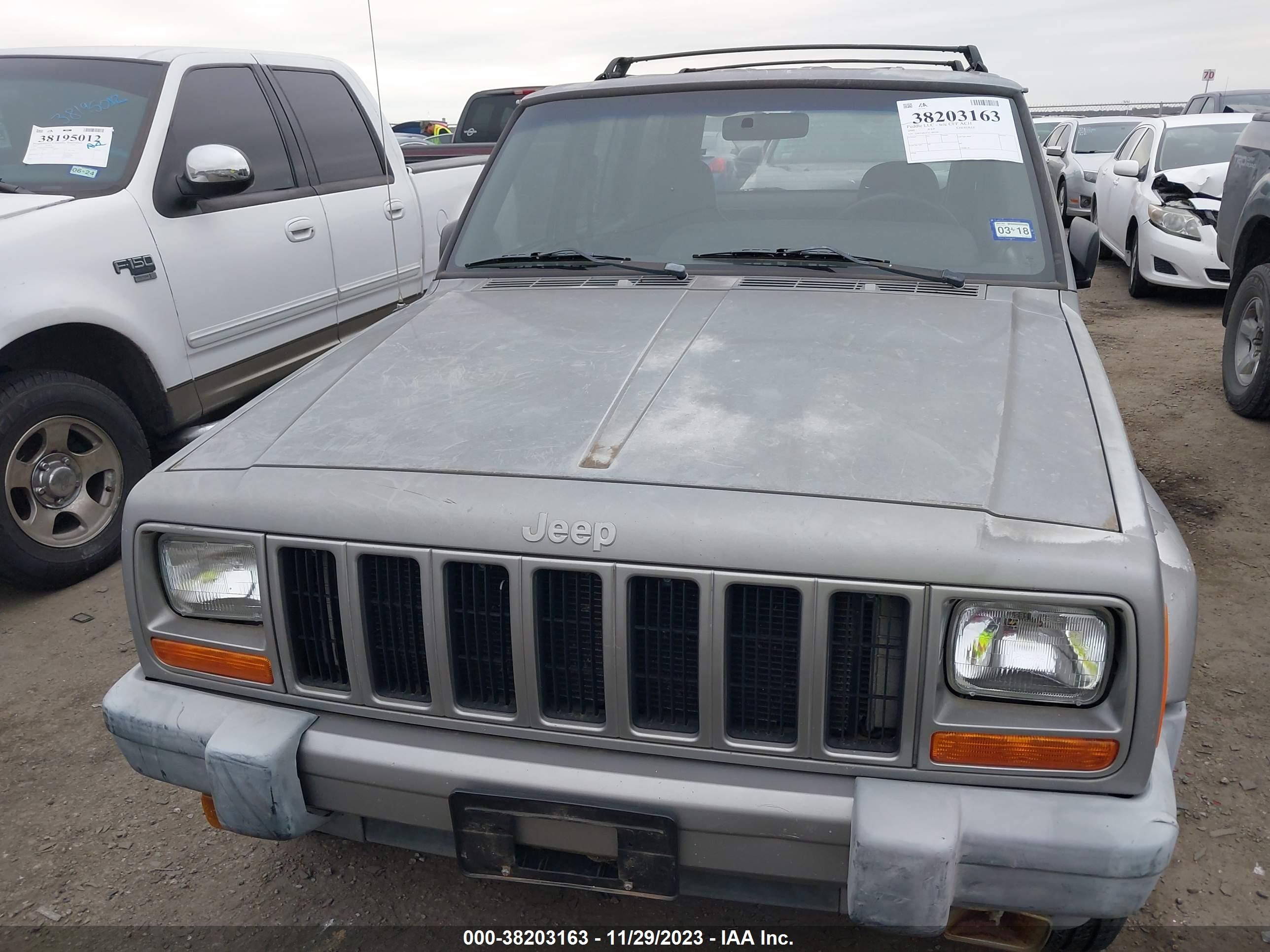 Photo 5 VIN: 1J4FT48SXYL189730 - JEEP CHEROKEE 