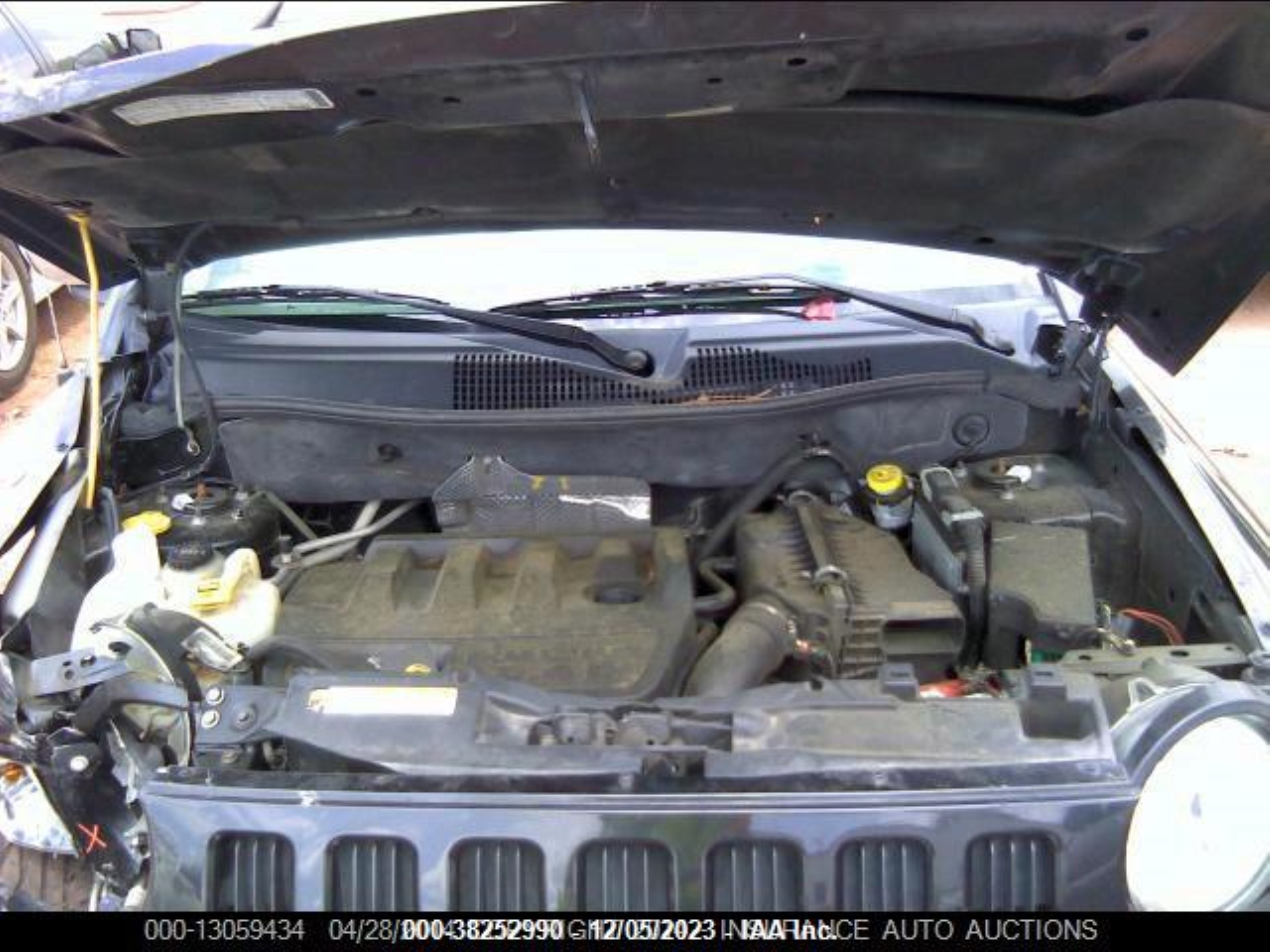 Photo 10 VIN: 1J4FT57B59D183580 - JEEP COMPASS 