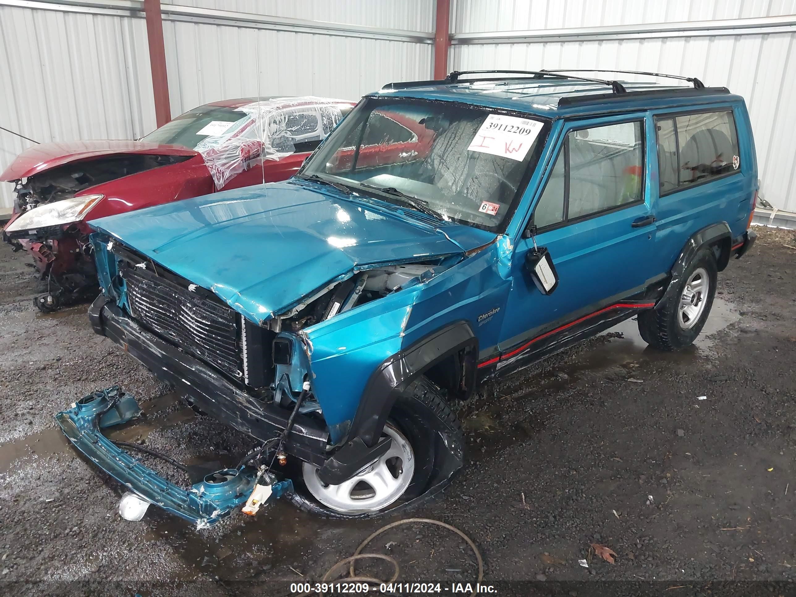 Photo 1 VIN: 1J4FT67S9RL174604 - JEEP CHEROKEE 