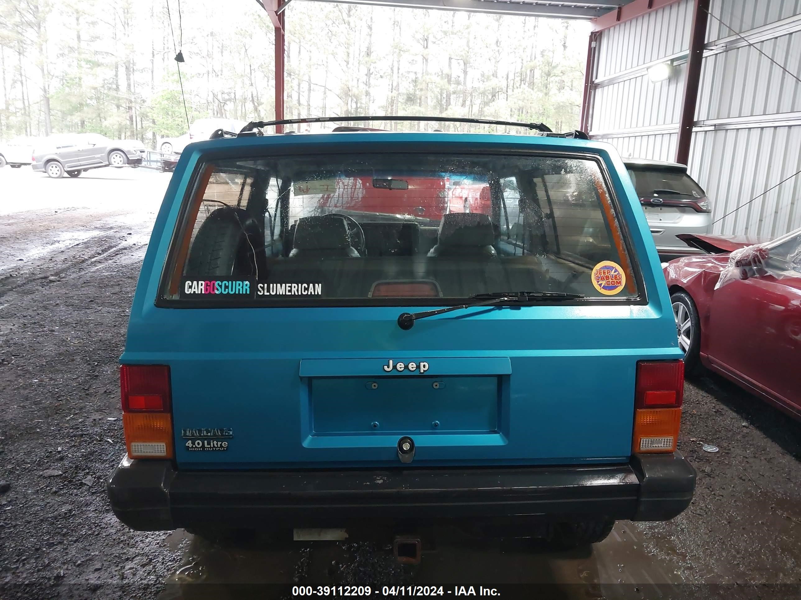 Photo 15 VIN: 1J4FT67S9RL174604 - JEEP CHEROKEE 