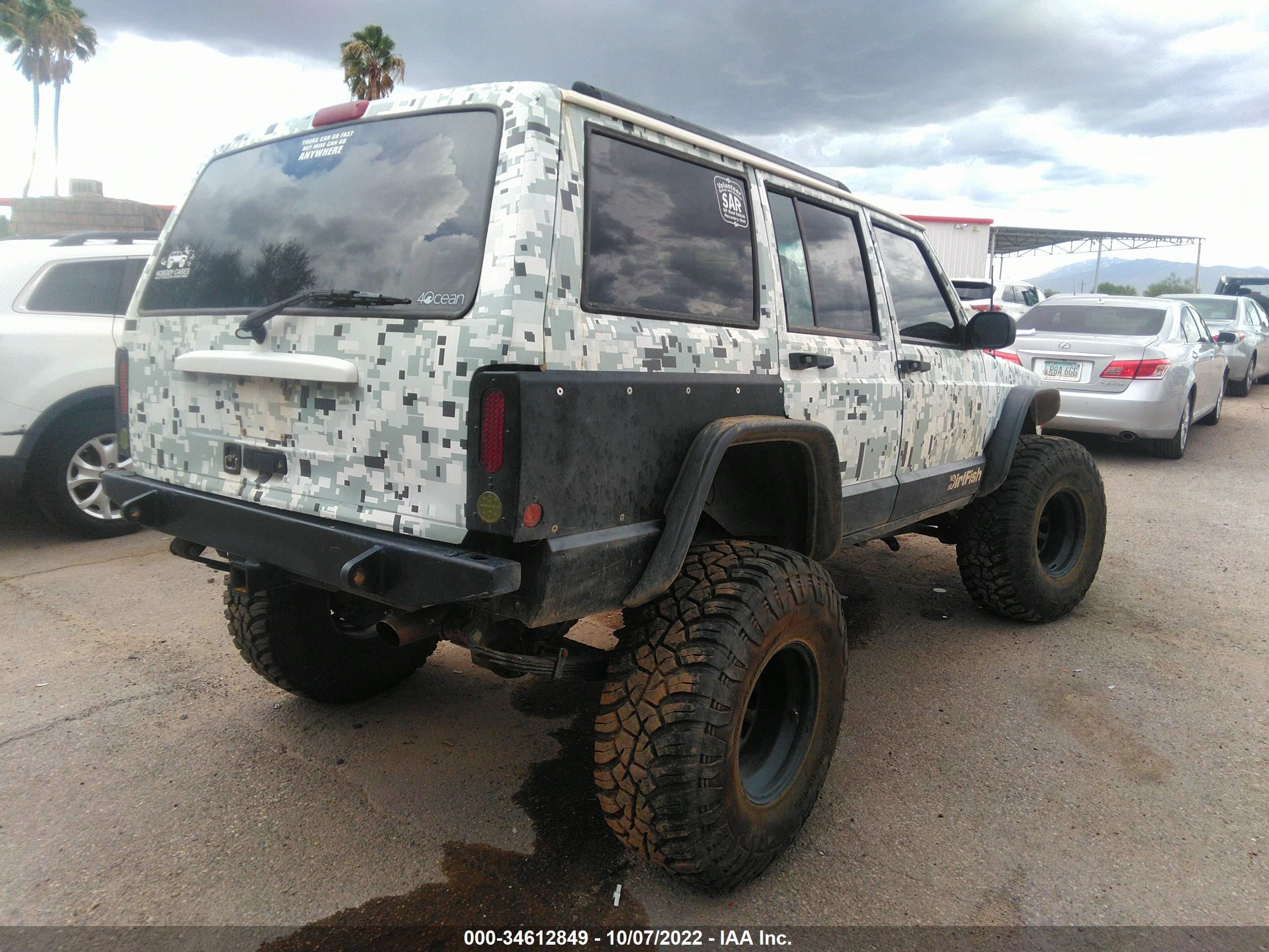 Photo 3 VIN: 1J4FT68S0XL580637 - JEEP CHEROKEE 