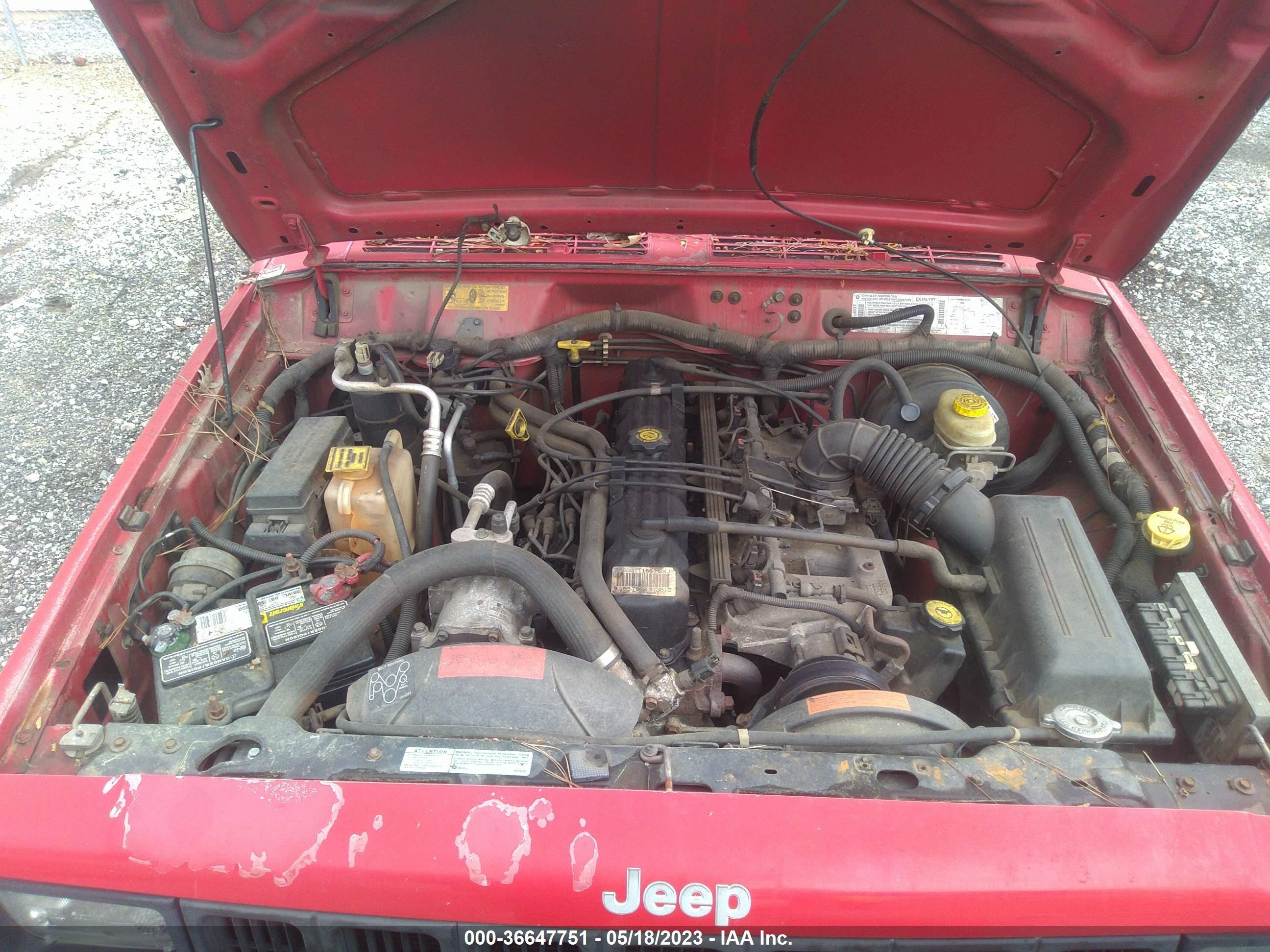 Photo 9 VIN: 1J4FT68S4VL523449 - JEEP CHEROKEE 