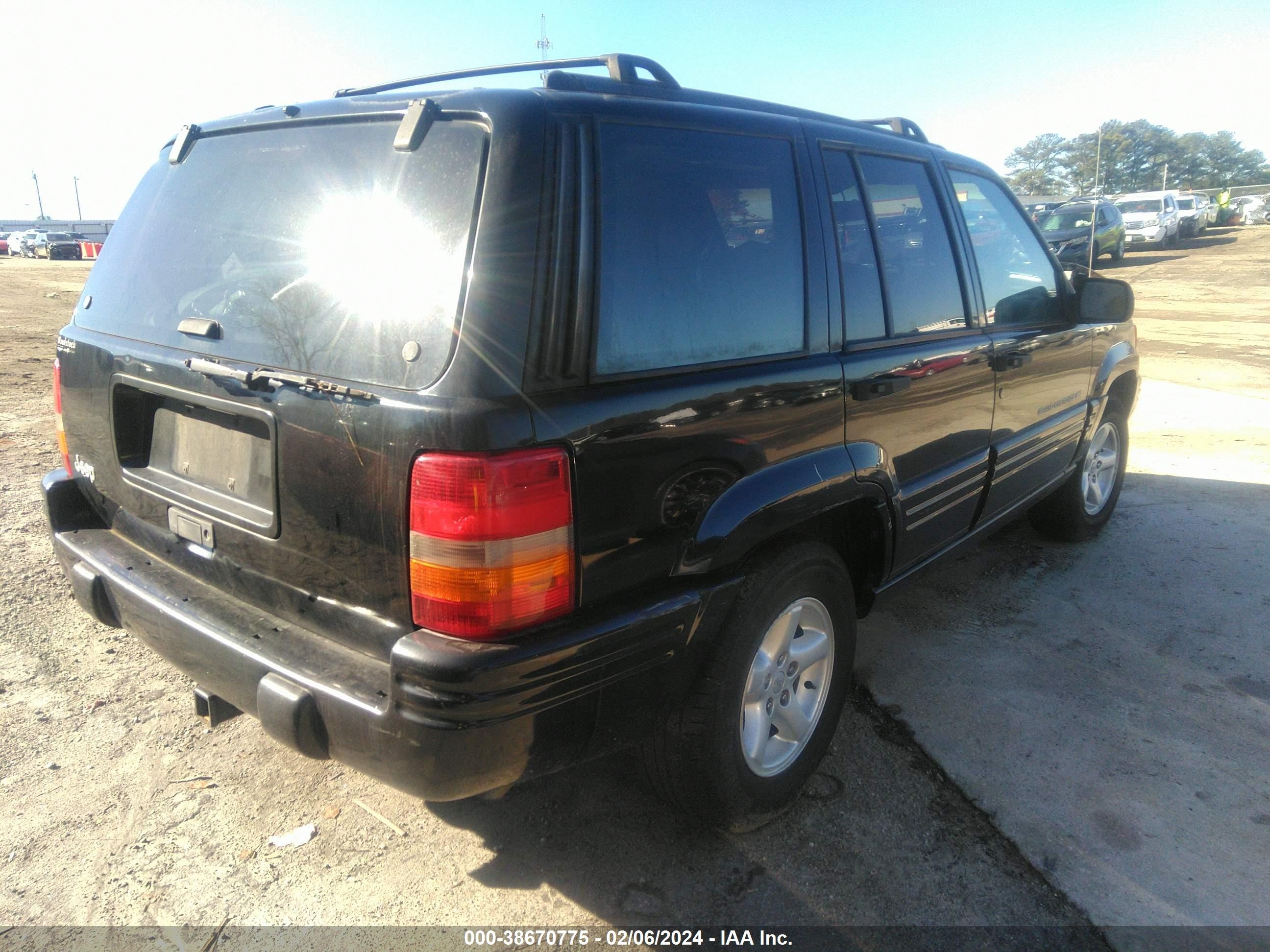 Photo 3 VIN: 1J4FX48S1WC358311 - JEEP GRAND CHEROKEE 