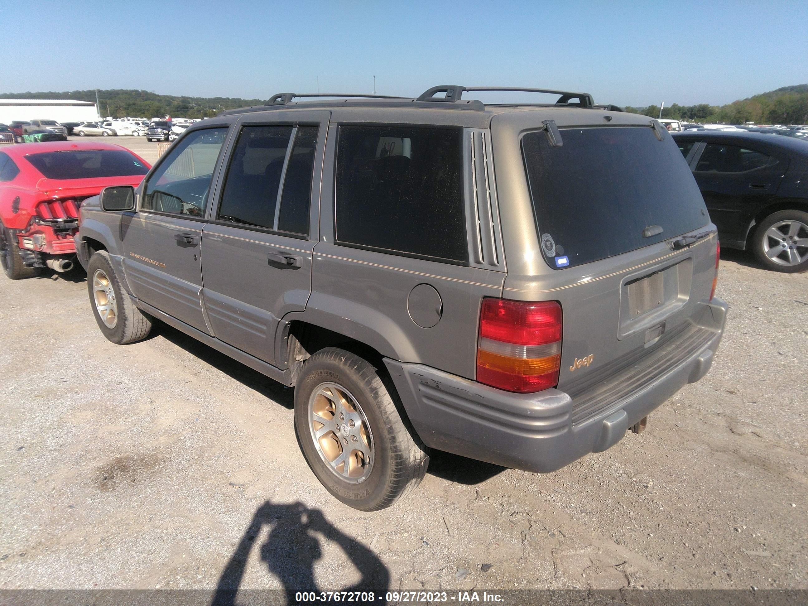 Photo 2 VIN: 1J4FX78SXVC761199 - JEEP GRAND CHEROKEE 